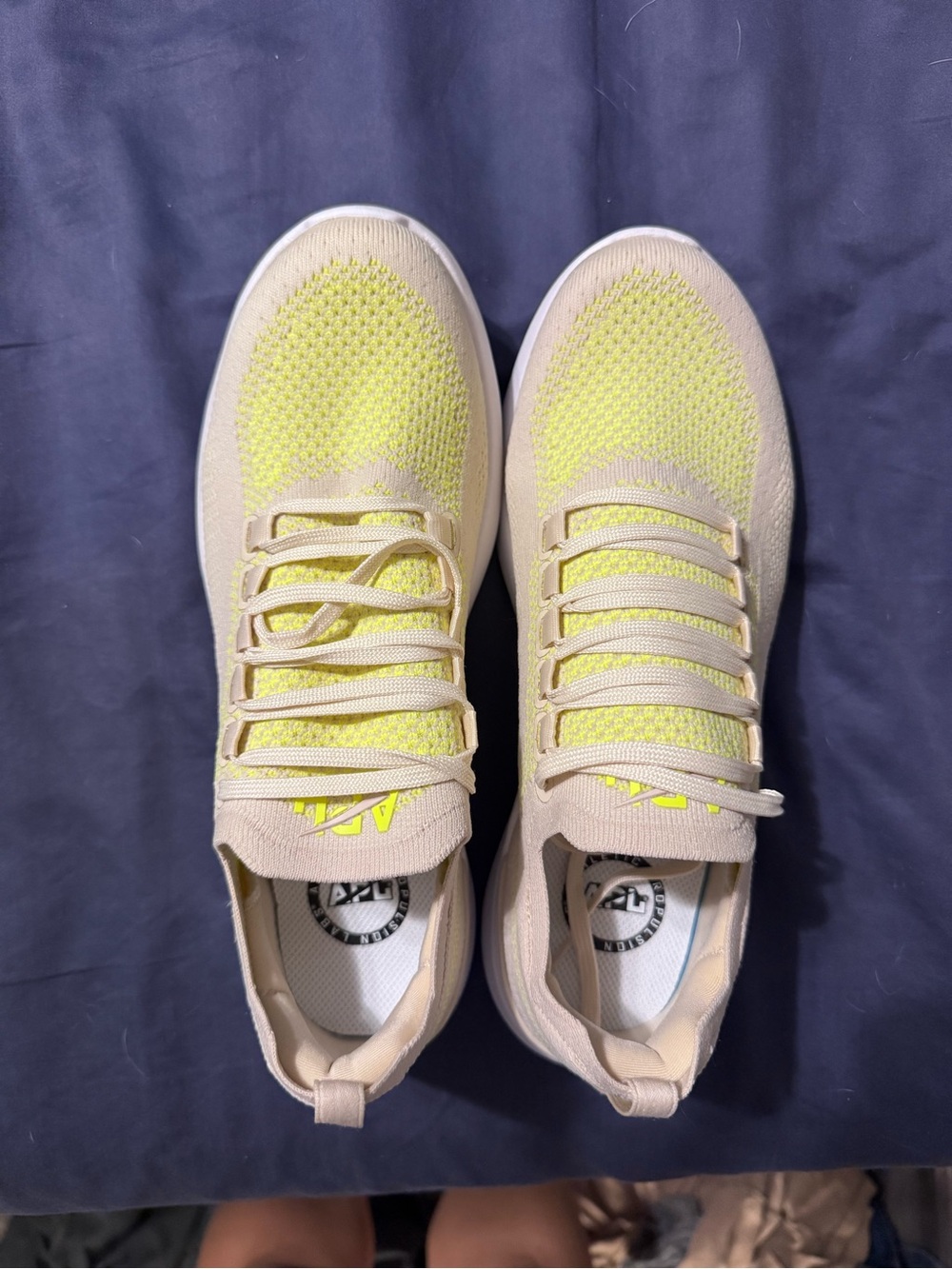 APL Techloom Breeze Men’s size 8/women’s size 9.5